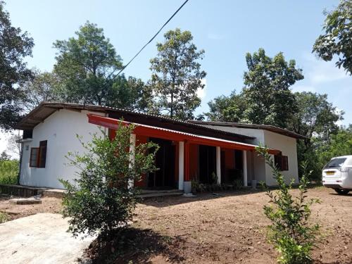 Mahiyanganaya Holiday Resort