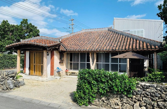 Main building JapaneseWestern style room Cypre/Ishigaki Okinawa