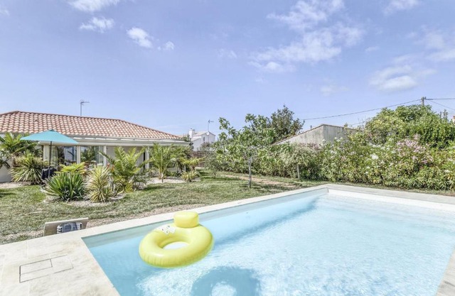 Maison avec piscine pour 6 personnes