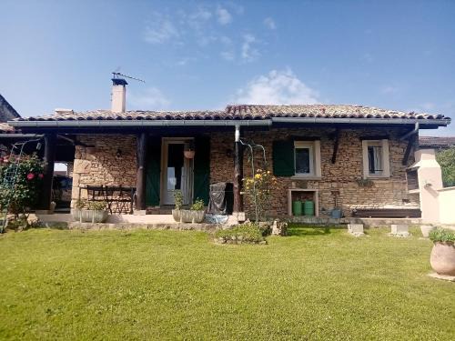 Maison de charme à Arnaud-Guilhem avec vue sur la montagne