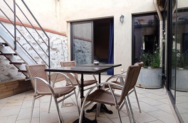 Maison de charme avec patio et terrasse de toit