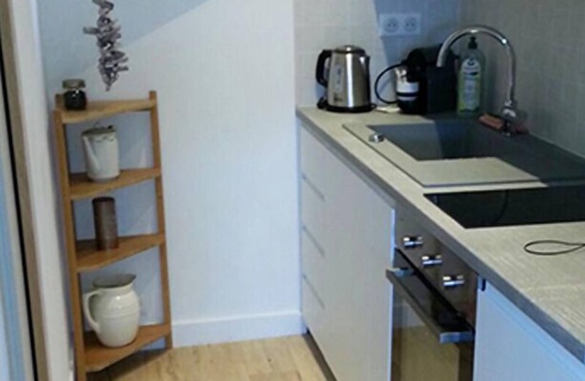 Maisonette and garden 5 minutes walk from the beaches