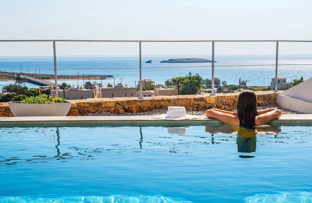 MakriKythera's Private Pool Suites - Luxury Oasis