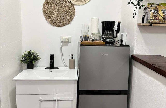 Maktub: Urban Hideaway Near Everything in SJn