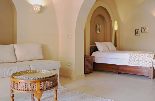 Malkata House Ground Floor Suite, Pool & Dine & Tours