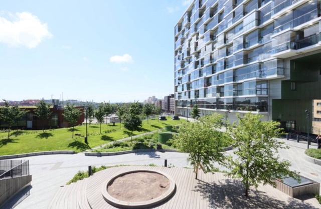 Mall of Tripla apartment for 5 people/best loc.