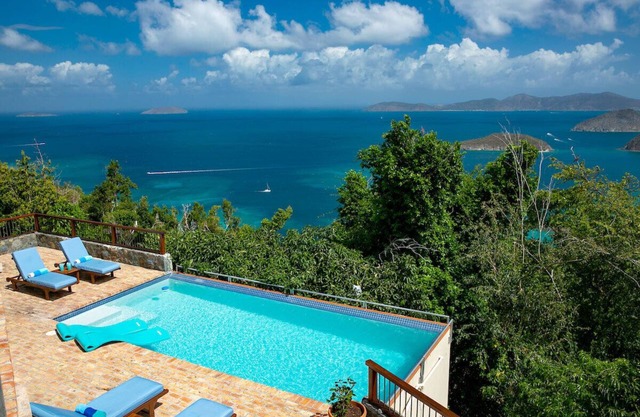 Mango Bay: Amazing North Shore Views!