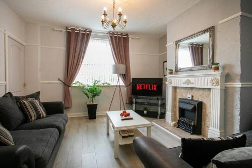 Manvers House, Rotherham for contractors, Families, free parking WIFI