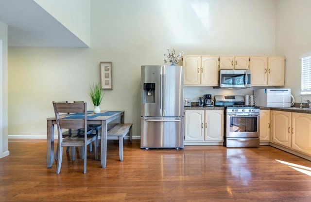 @ Marbella Lane 3BR House in Downtown San Jose