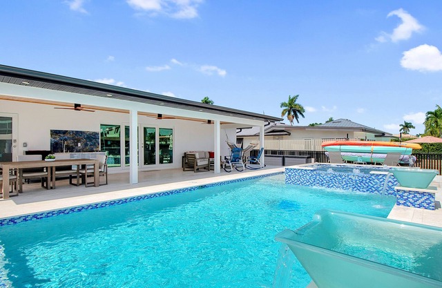 Marco Island, Isles Of Capri & Naples Area