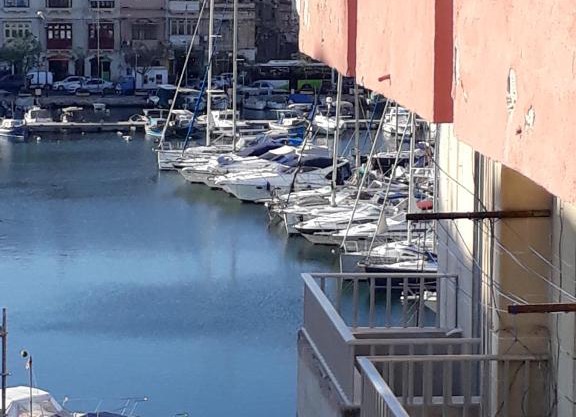 Marina Apartment