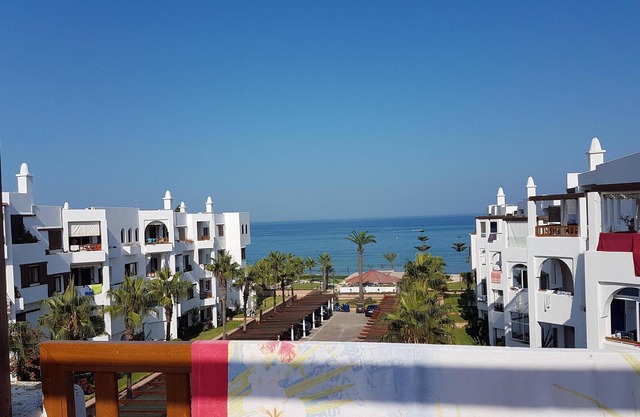 Marina Beach, 2 bedroom apartment with sea view