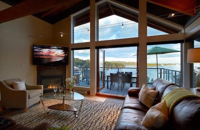 Mariner's Loft - Salt Spring Island