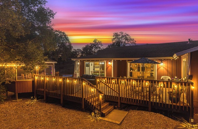 MARIPOSA DREAM VIEW MOUNTAIN HOUSE- 36 miles to Yosemite park entrance!