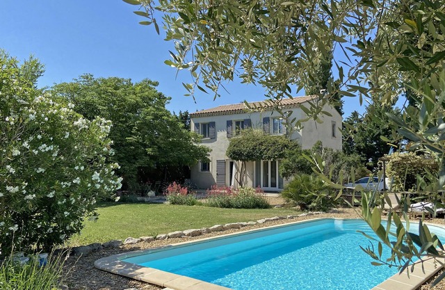 Mas Provençal - <15min Avignon TGV - à Proximité de Saint-rémy-de-provence
