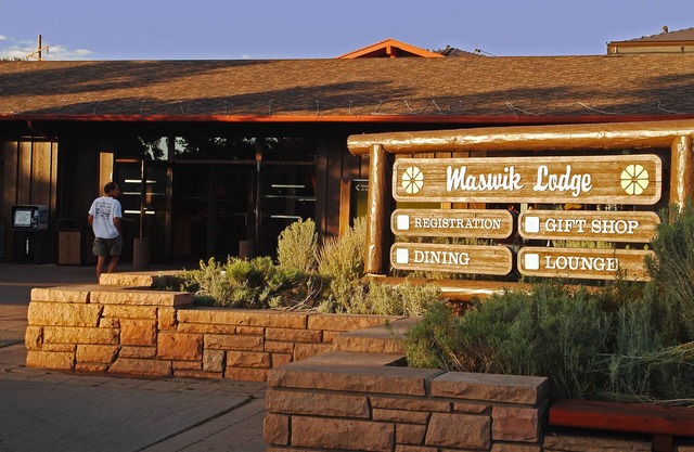 Maswik Lodge - Inside the Park