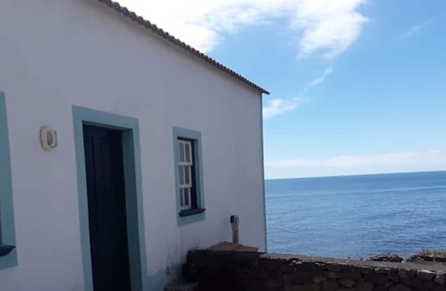 Matilde's House, in the paradise Fajã de São João