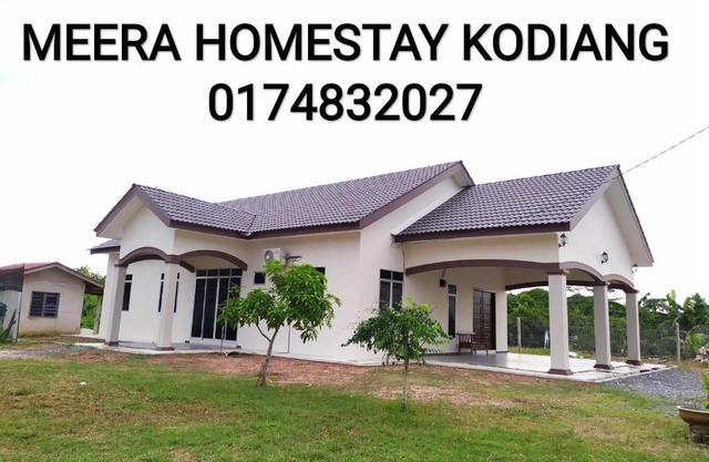 MEERA HOMESTAY KODIANG