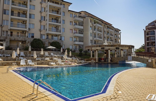 Menada Sunny Beach Hills Family Apartment