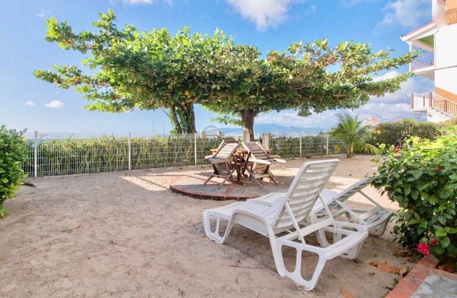 "Mer", Villa Bougainvillier