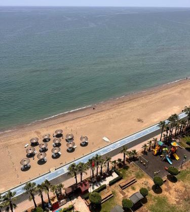 Mezitli Coast Spacious 3BR Apartment Sea View & Beach Access