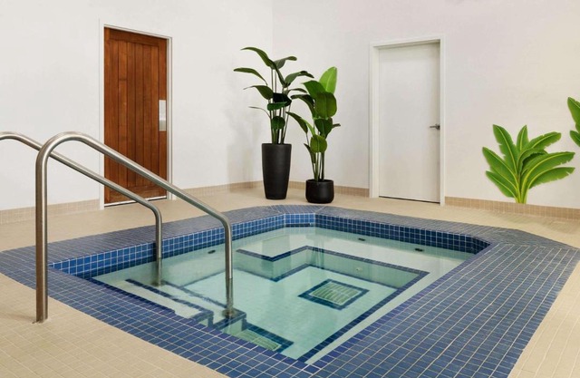 Microtel Inn and Suites by Wyndham Weyburn