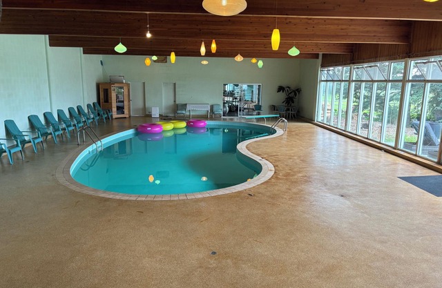 Mid- Century Modern Farm, Saltwater pool, hot tub, sauna, cold plunge and gym