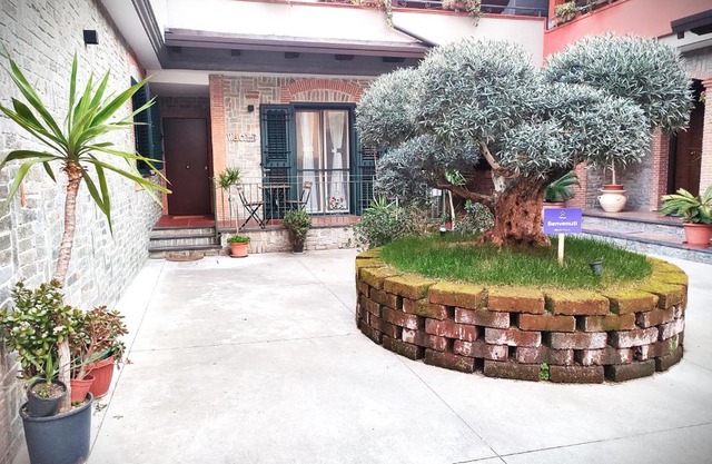 Midway House Italy Apartment