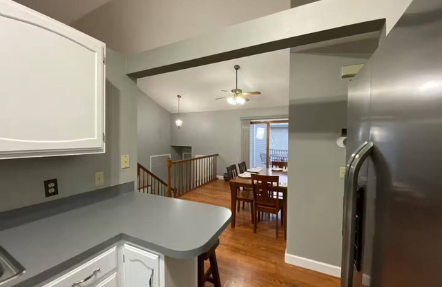Millard West Omaha 4 bed, 3 bath