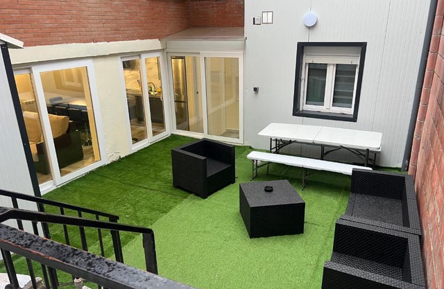 MINA GREEN HOUSE
