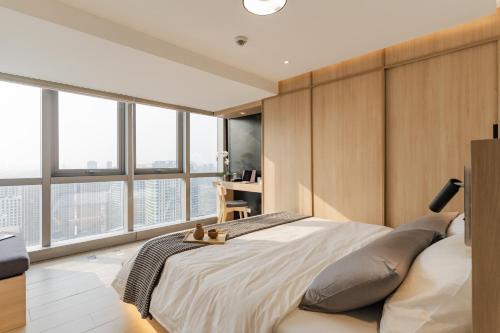 Minimalist Home in Eastwood Global Plaza Panoramic View