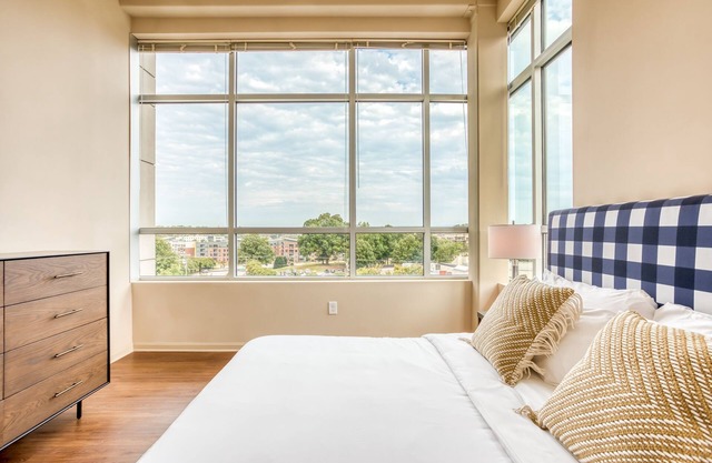 Mint House Greenville - Downtown