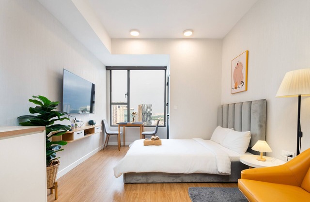 Miredu modern & high floor studio in Ho Chi Minh
