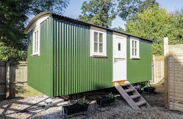 Mitford Gypsy Hut