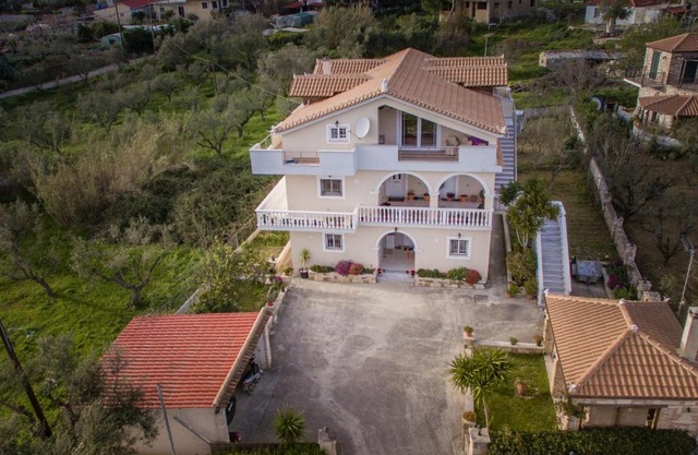 Mitros Apartment