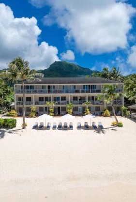 Moana Sands Beachfront Hotel