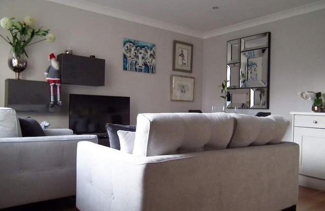 Modern 2 Bed Home Near The Rds Arena