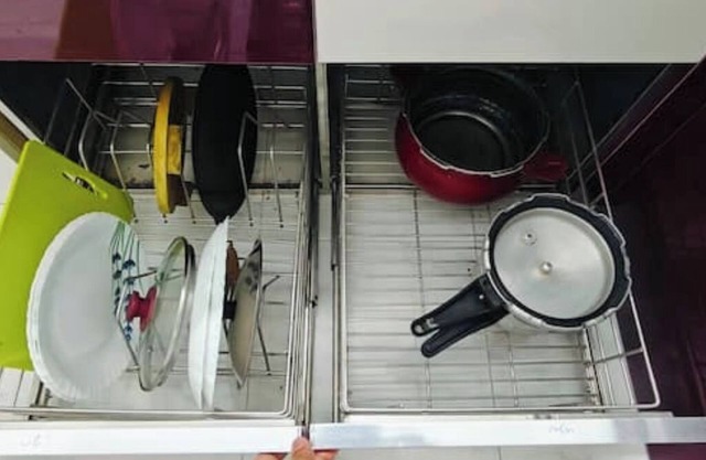 Modern 2bhk Apt with Kitchen