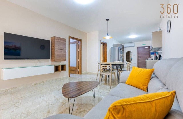 Modern 3BR Apt close to Sliema's Promenade