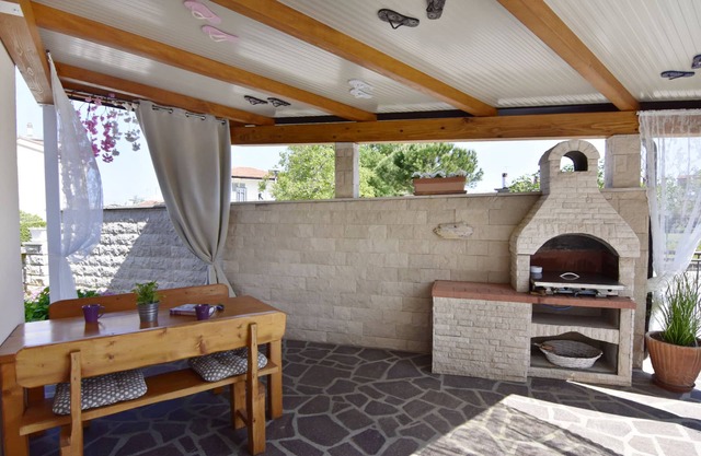 Modern accommodation in Umag, near beach, air-conditioned, terrace, parking
