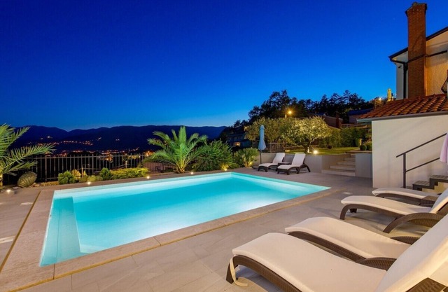 Modern and elegant villa located near croatian Monte Carlo - Opatija.