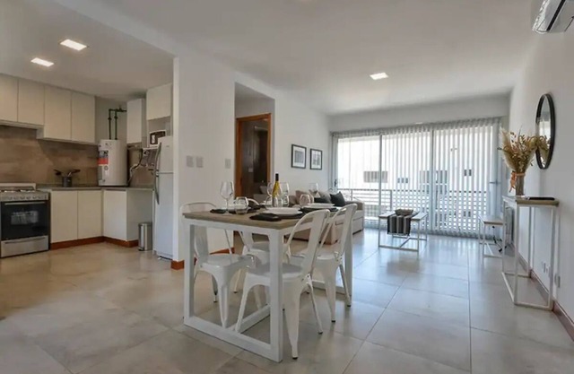 Modern Apartment with Design, perfect for visiting wineries and the mountains!nn