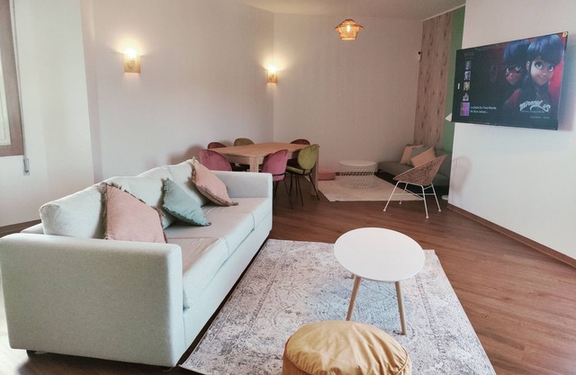 Modern Apartment in the center close to the sea
