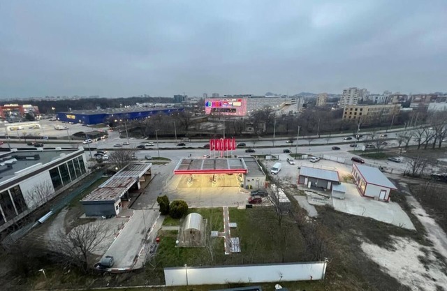 Modern apartment in Plovdiv - central, well connected, close to park and shopping!
