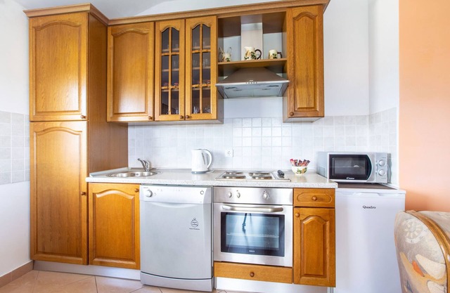 Modern Apartment in Viškovo with Balcony