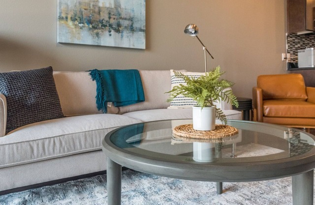 Modern Apartment in Prime Location (ID1661)