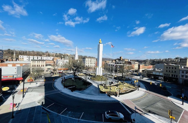 Modern apartments in the heart of easton