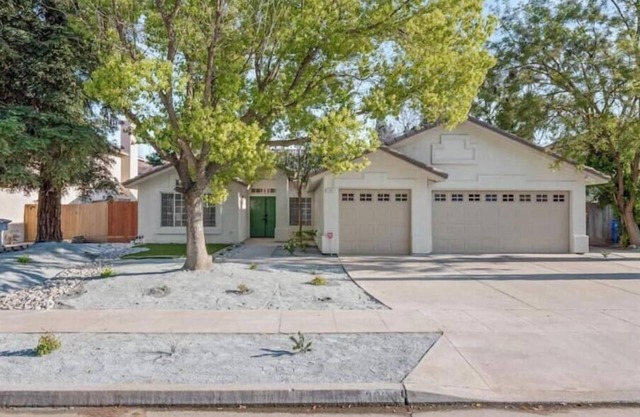 Modern Comfort: Clovis Edition