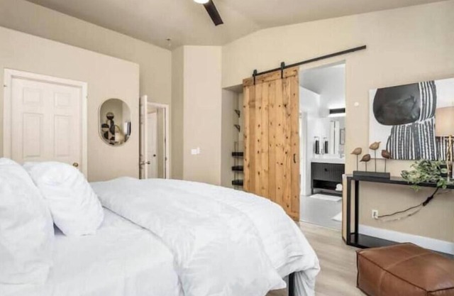 Modern Comfort: Fresno Edition