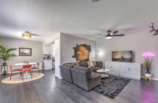 Modern Cowboy Condo Near the Vegas Strip
